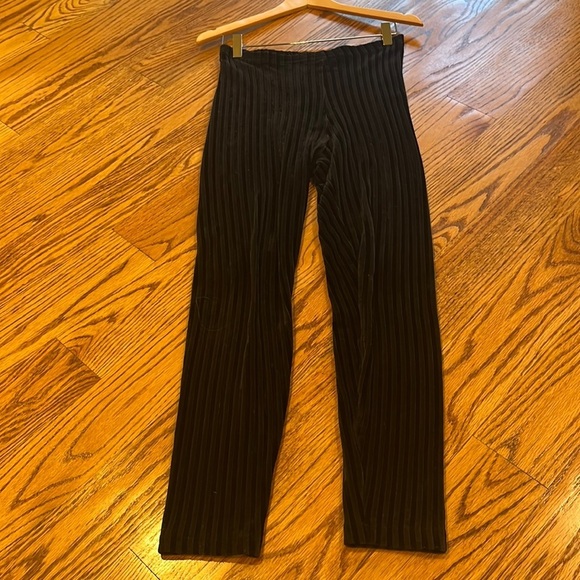 Antoine B. Paris Woman’s Black Velvet Striped Leggings - Picture 1 of 6